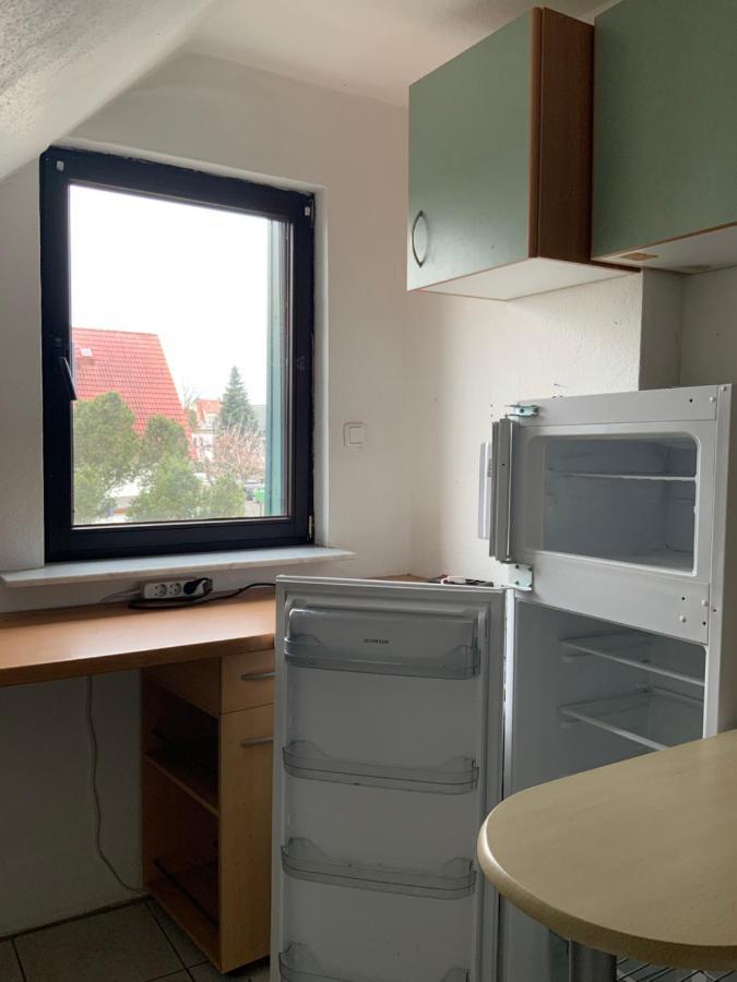Ferien/ Monteurzimmer Mit Gemeinsam Wozi, Kue, Bad, Wlan Magdeburg Eksteriør bilde