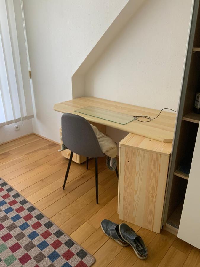 Ferien/ Monteurzimmer Mit Gemeinsam Wozi, Kue, Bad, Wlan Magdeburg Eksteriør bilde
